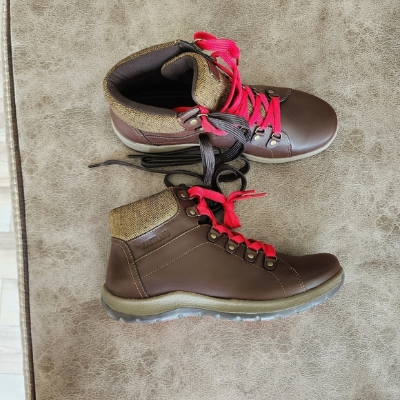 Timberland Eastland Bethanie Bootie - Picture 3 of 8